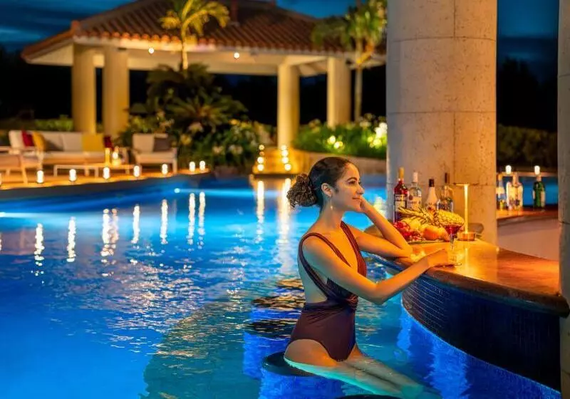 Oriental Hotel Okinawa Resort & Spa