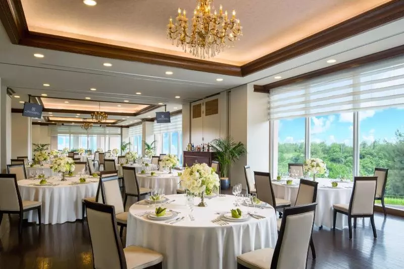 Oriental Hotel Okinawa Resort & Spa