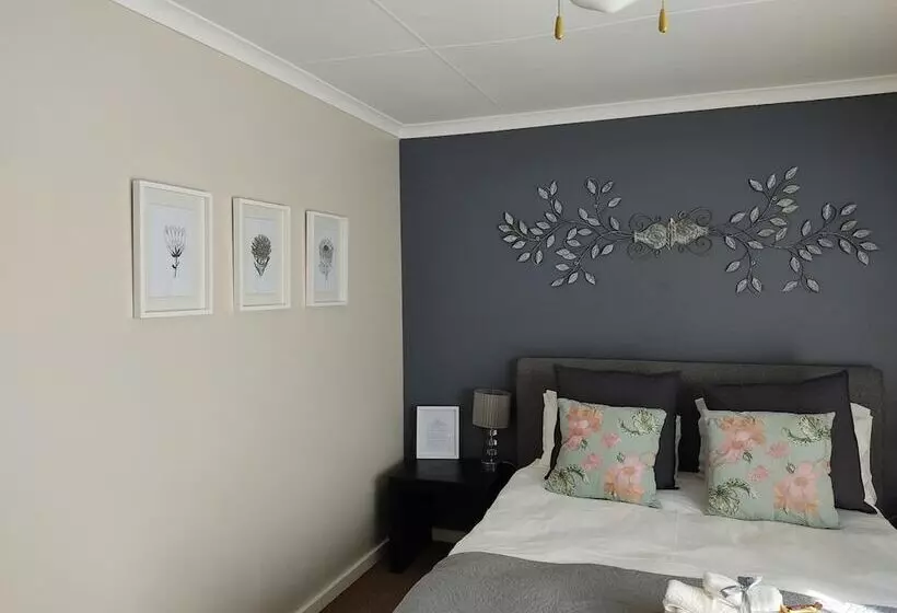 酒店 Palm Beach Guesthouse