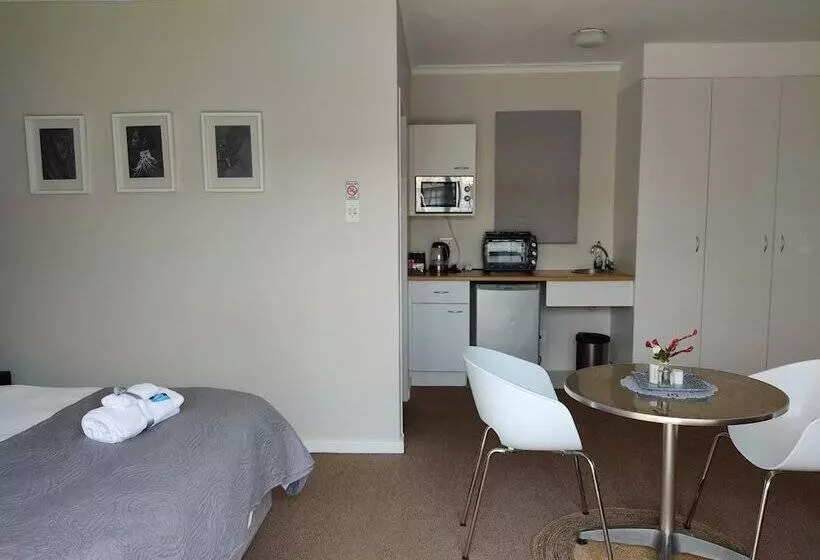 酒店 Palm Beach Guesthouse