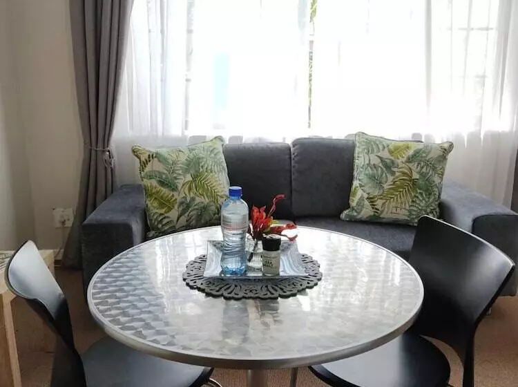 酒店 Palm Beach Guesthouse