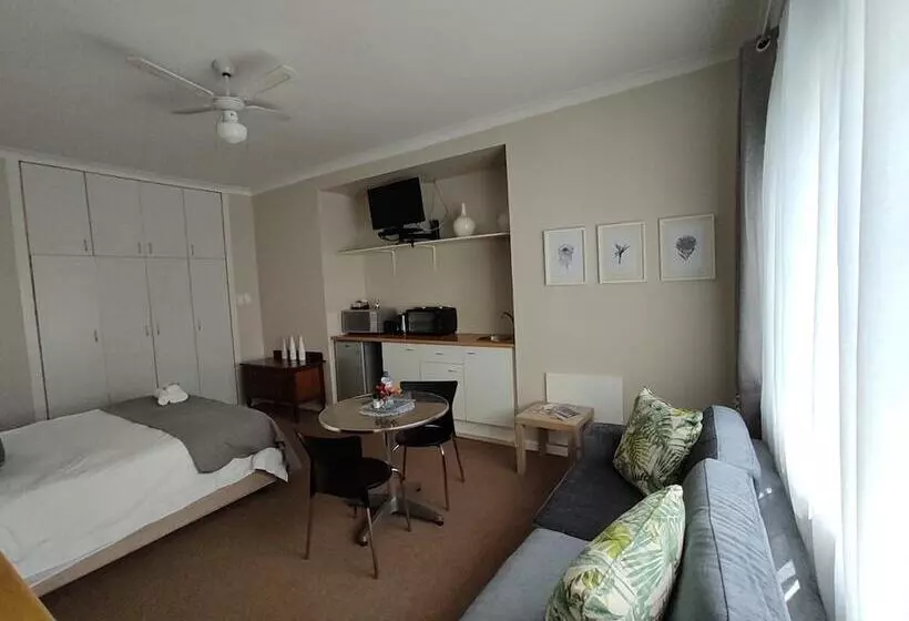 酒店 Palm Beach Guesthouse