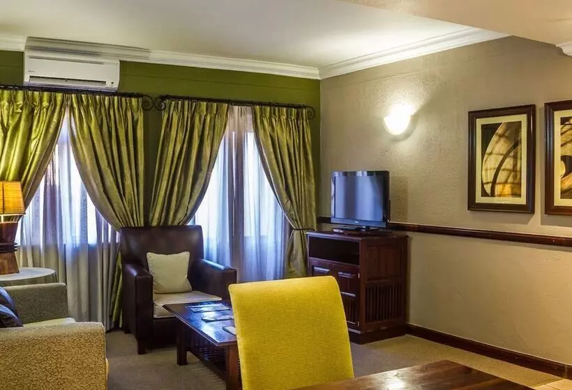 هتل Peermont Mondior