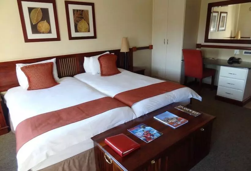 هتل Peermont Mondior