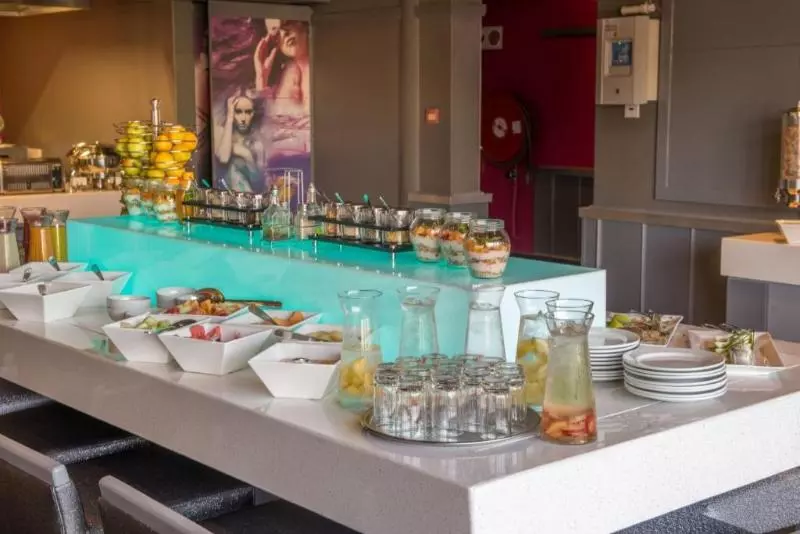 هتل Peermont Mondior