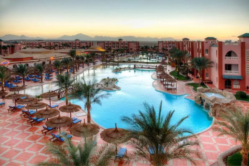 هتل Pickalbatros Aqua Blu Resort Hurghada