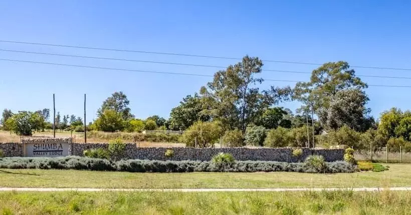 酒店 Shumba Valley Lodge