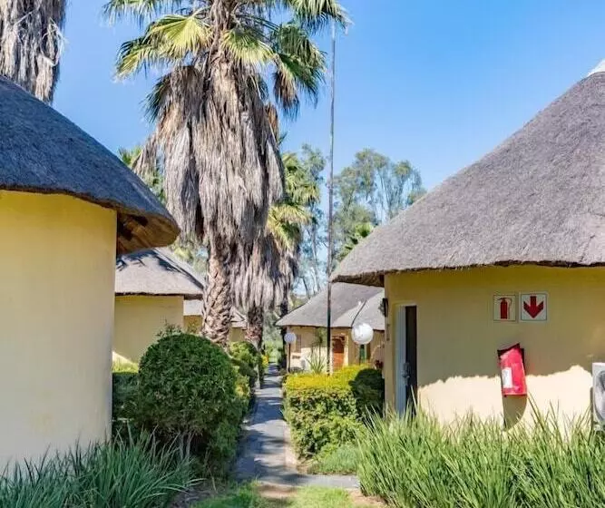 酒店 Shumba Valley Lodge