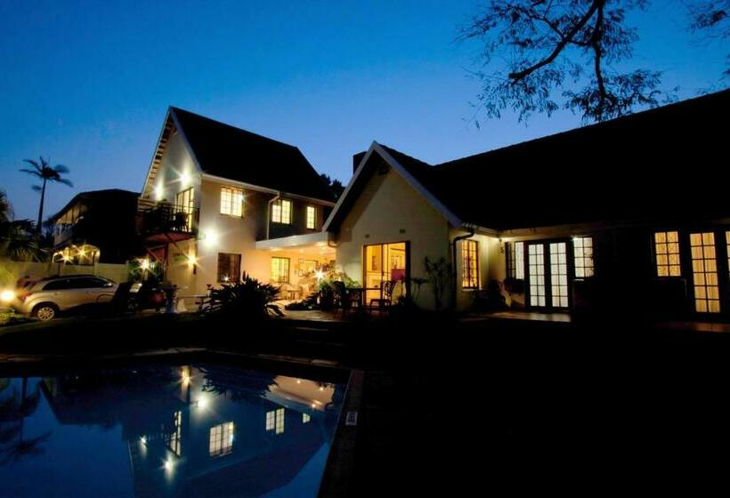 Hotel Sylvan Grove Guest House