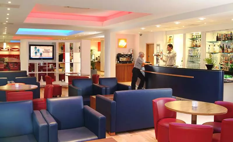 Hotelli Travelodge Milton Keynes The Hub