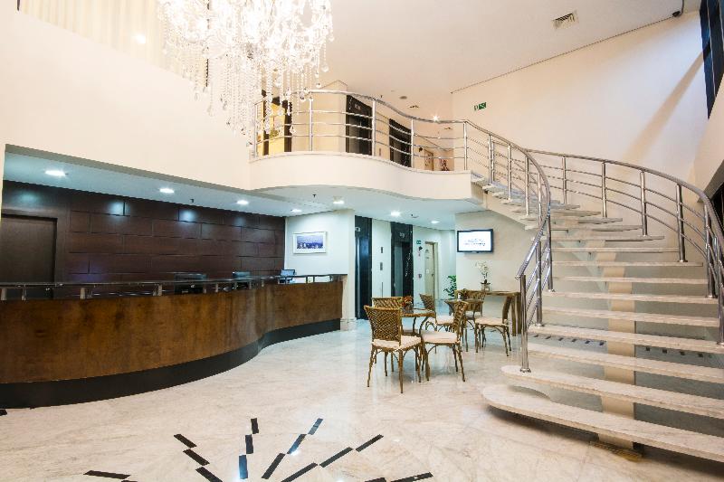 Отель Tsue The Palace Flat