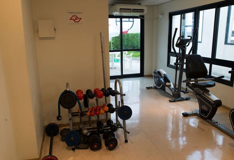 Отель Tsue The Palace Flat