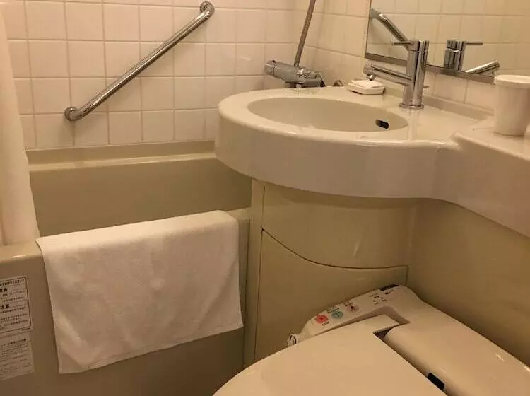 בית מלון כפרי Yaesu Terminal