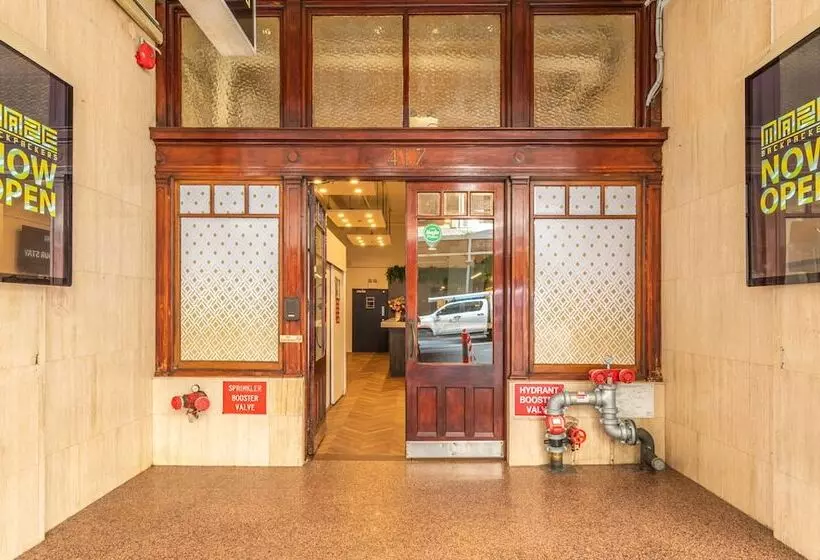 הוסטל Maze Backpackers Sydney