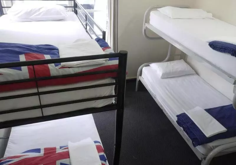 הוסטל Maze Backpackers Sydney