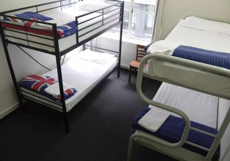 הוסטל Maze Backpackers Sydney