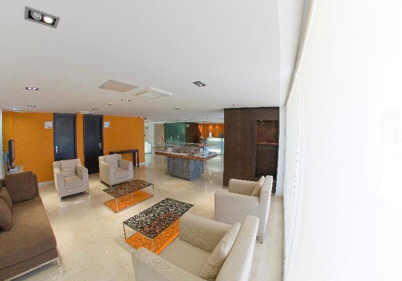 Apartamentos Turisticos Marina Rey