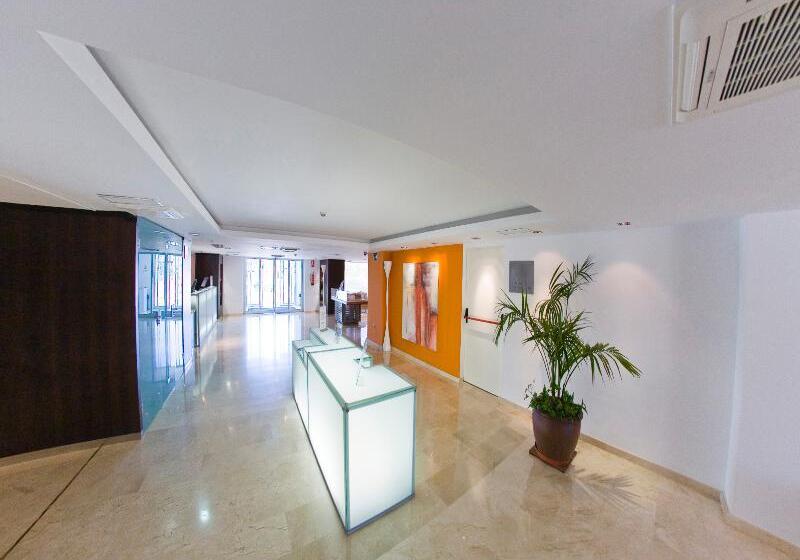 Apartamentos Turisticos Marina Rey