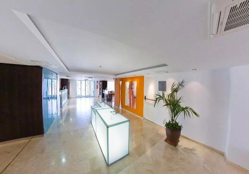 Apartamentos Turisticos Marina Rey