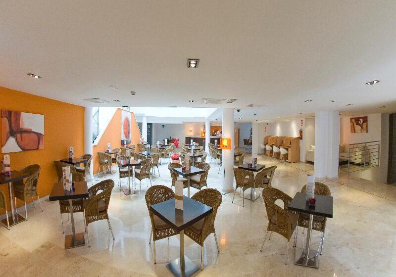 Apartamentos Turisticos Marina Rey