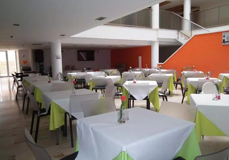 Apartamentos Turisticos Marina Rey