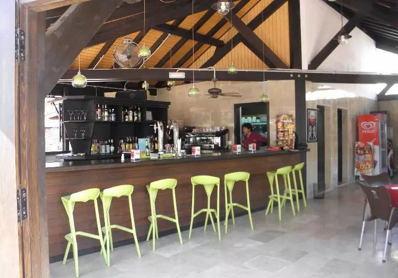 Apartamentos Turisticos Marina Rey