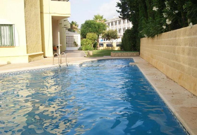 Apartamentos Sol y Mar