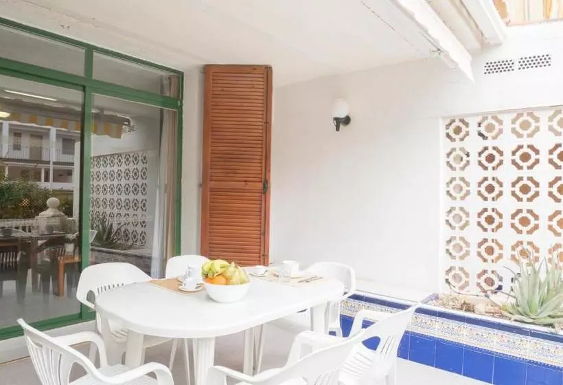 Apartamentos Sol y Mar