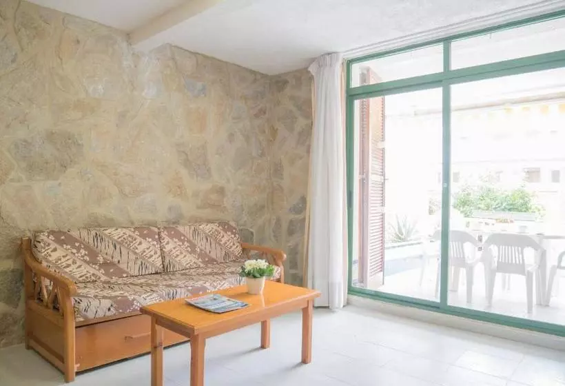 Apartamentos Sol y Mar