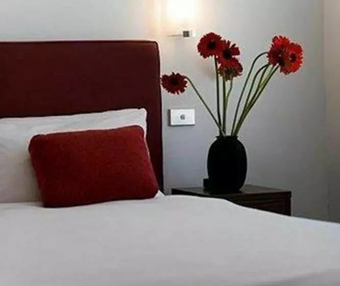 Easystay Apartments Raglan Street