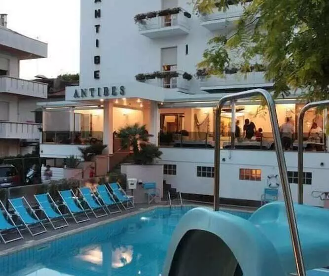 ホテル Antibes