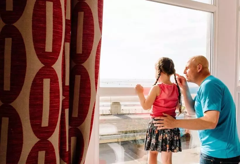 Claremont Hotel   All Inclusive!