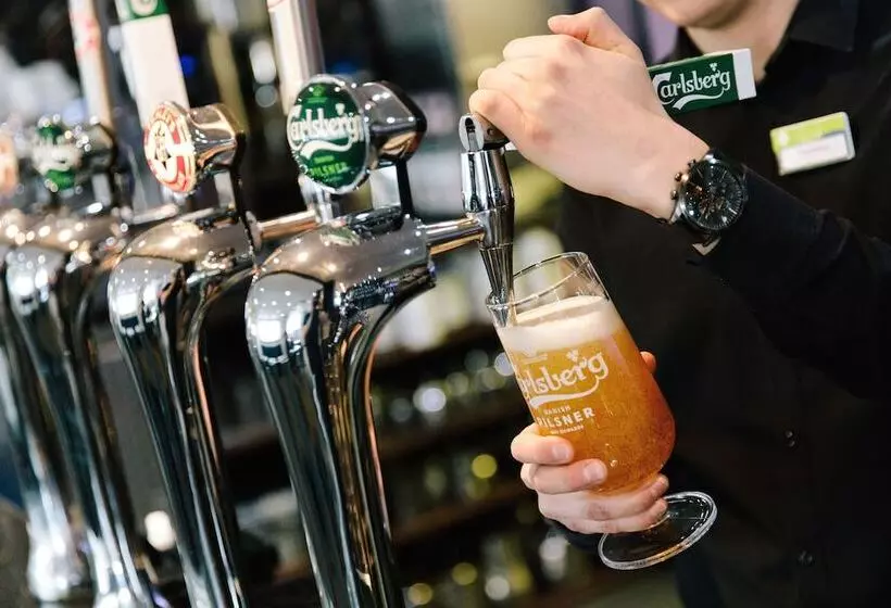 Claremont Hotel   All Inclusive!