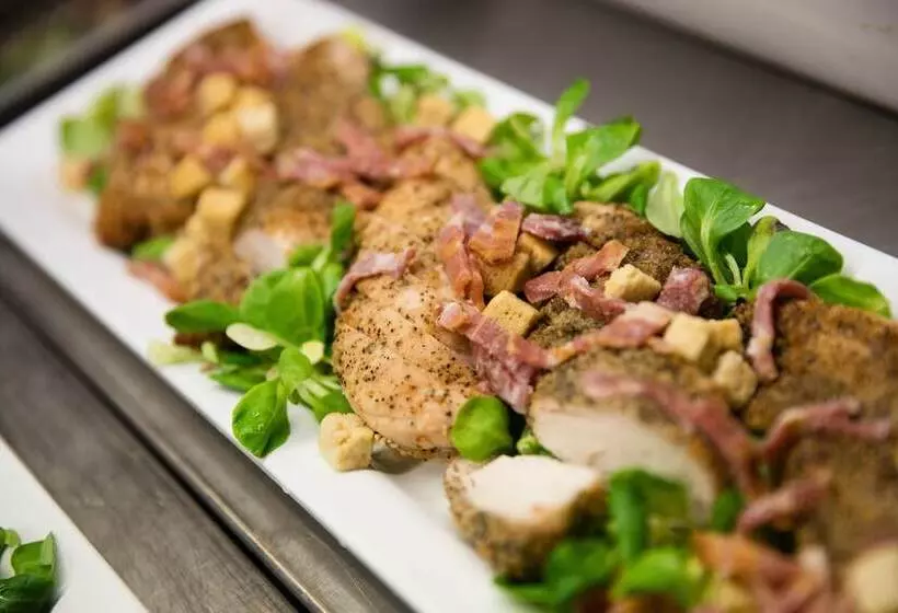 Claremont Hotel   All Inclusive!