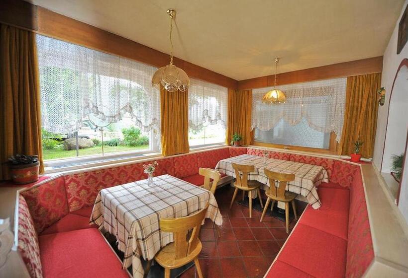 בית מלון כפרי Cristallo