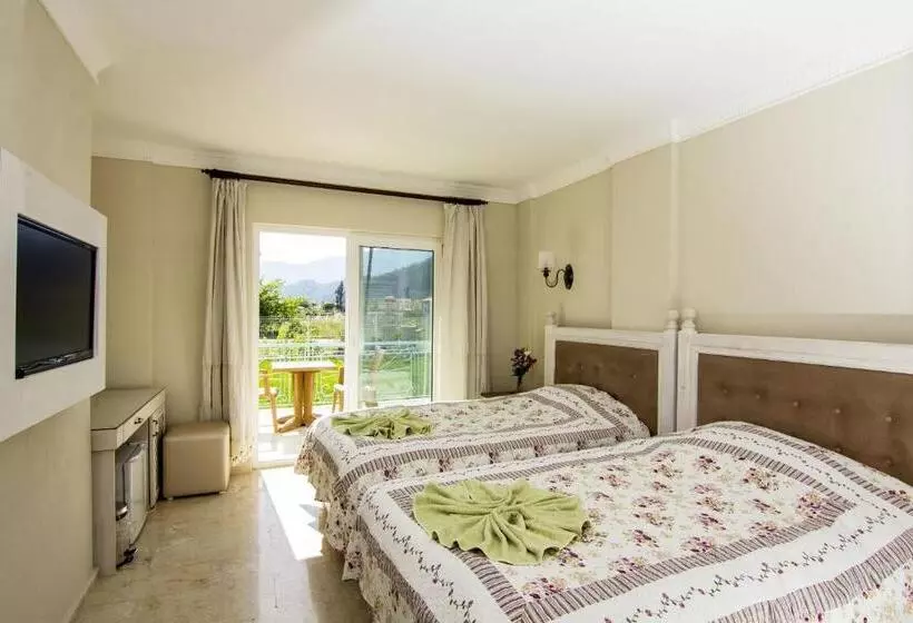 ホテル Dalyan Basar