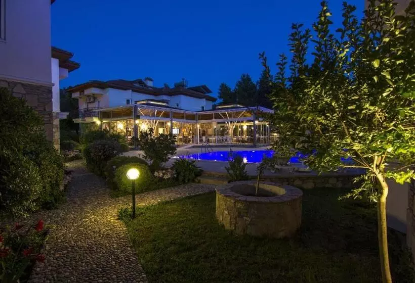 ホテル Dalyan Basar