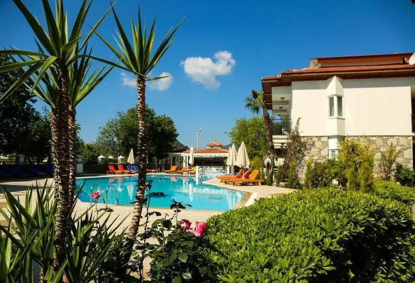 ホテル Dalyan Basar