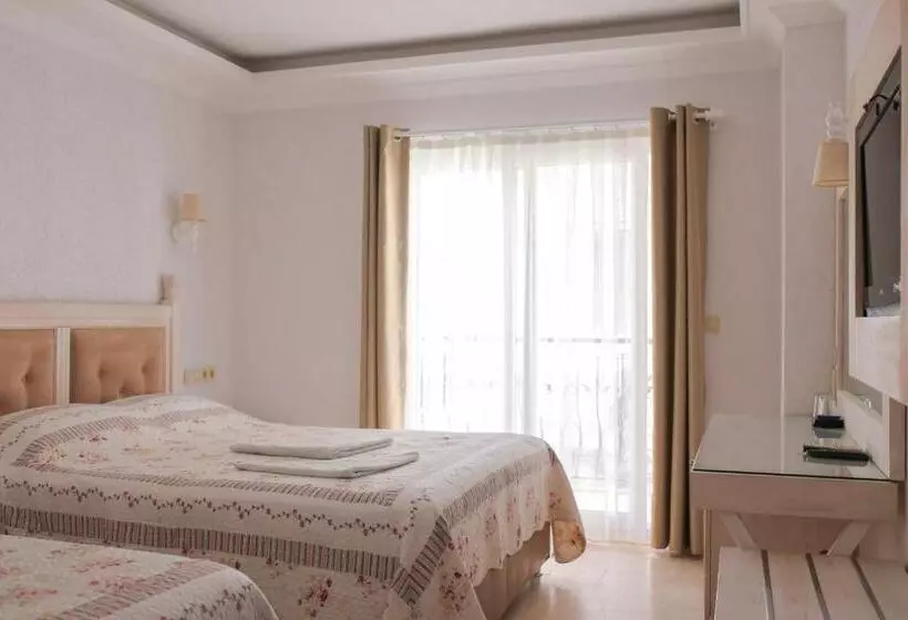 ホテル Dalyan Basar