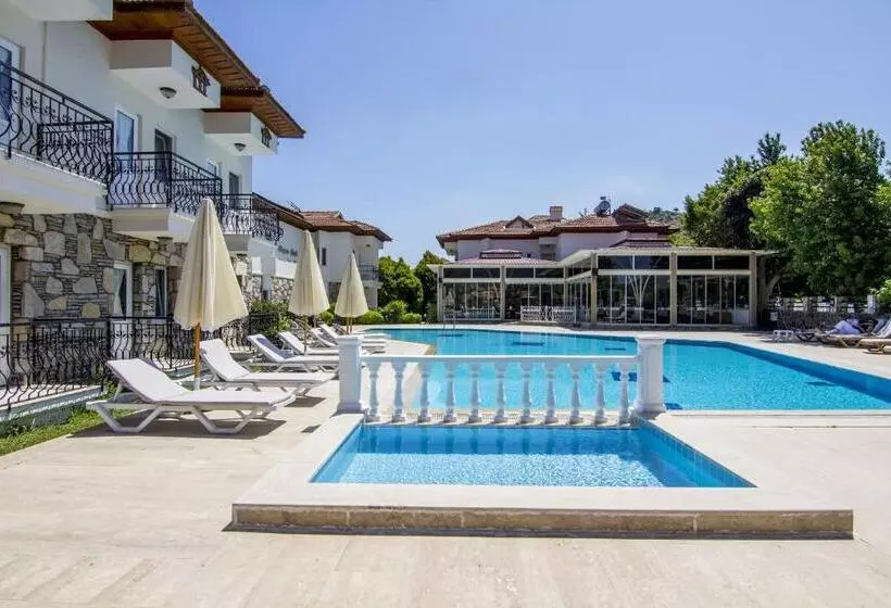 ホテル Dalyan Basar