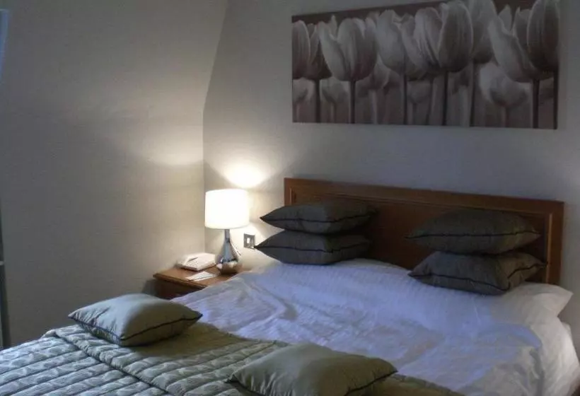 Отель Days Coventry City Centre