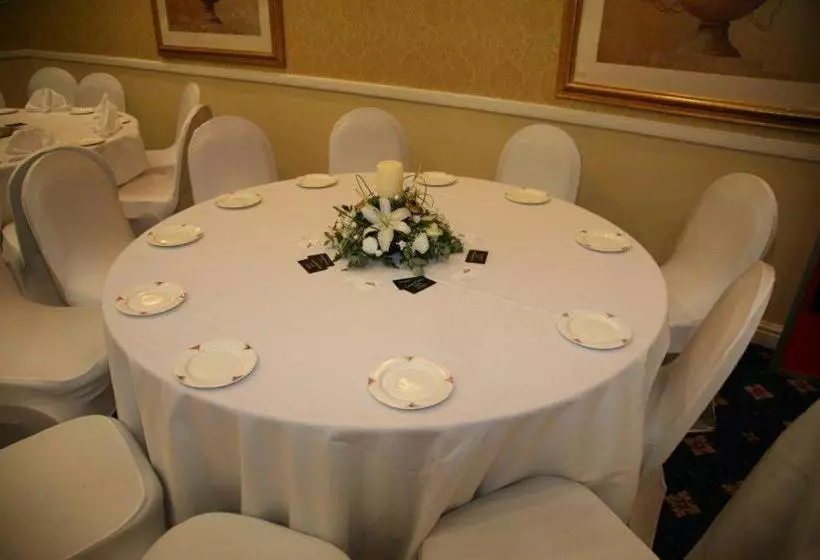 Отель Days Coventry City Centre