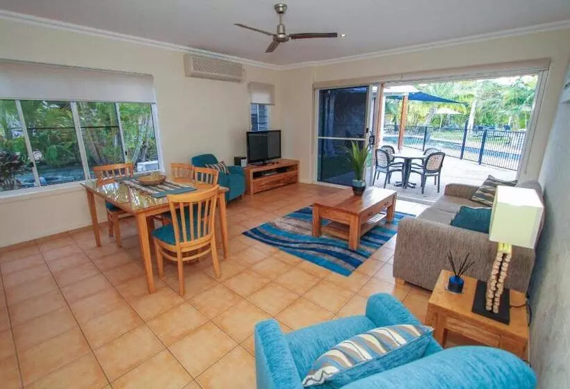 Hotel Edge On Beaches Agnes Waters 1770