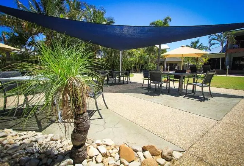 Hotel Edge On Beaches Agnes Waters 1770