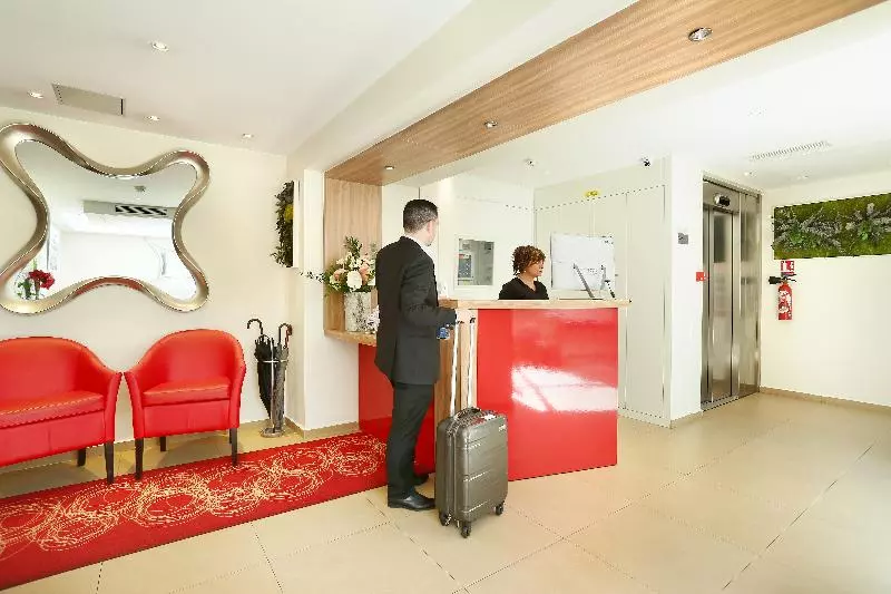 ホテル Le Grand Hôtel De Normandie