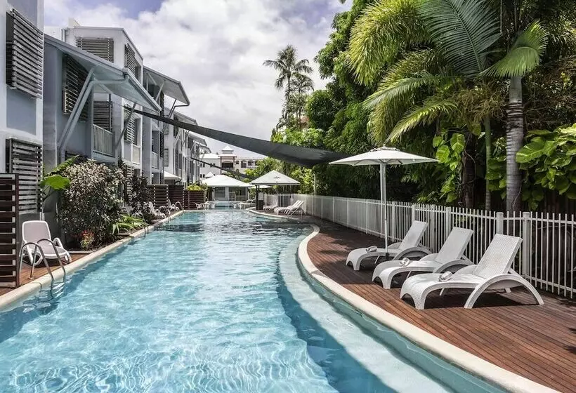 Hotel Mantra Aqueous On Port