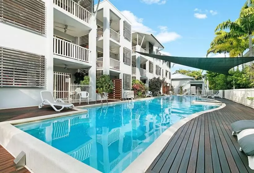 Hotel Mantra Aqueous On Port