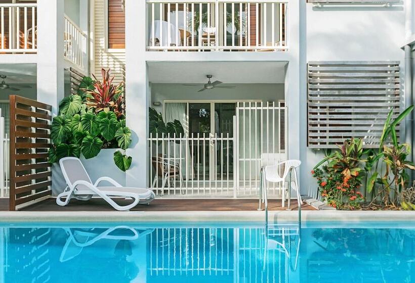 ホテル Mantra Aqueous On Port