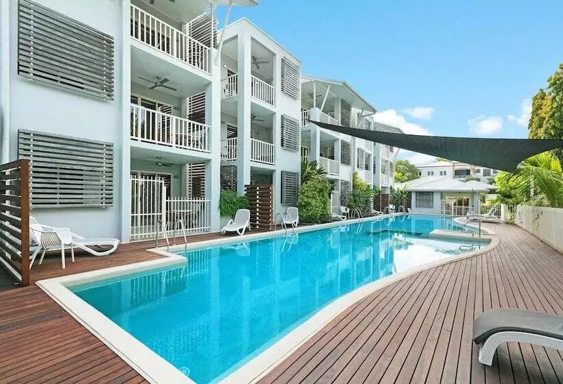 Hotel Mantra Aqueous On Port