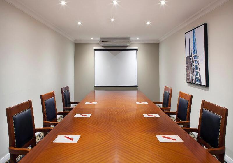 فندق Mercure Perth On Hay